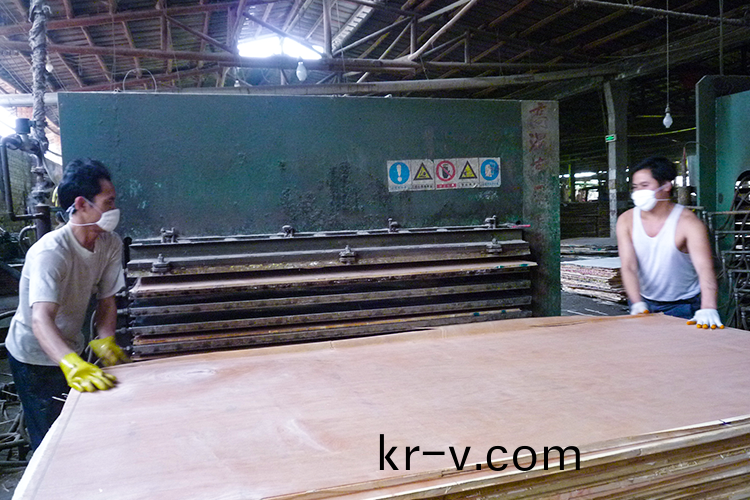 生(sheng)成(cheng)車間(jian)